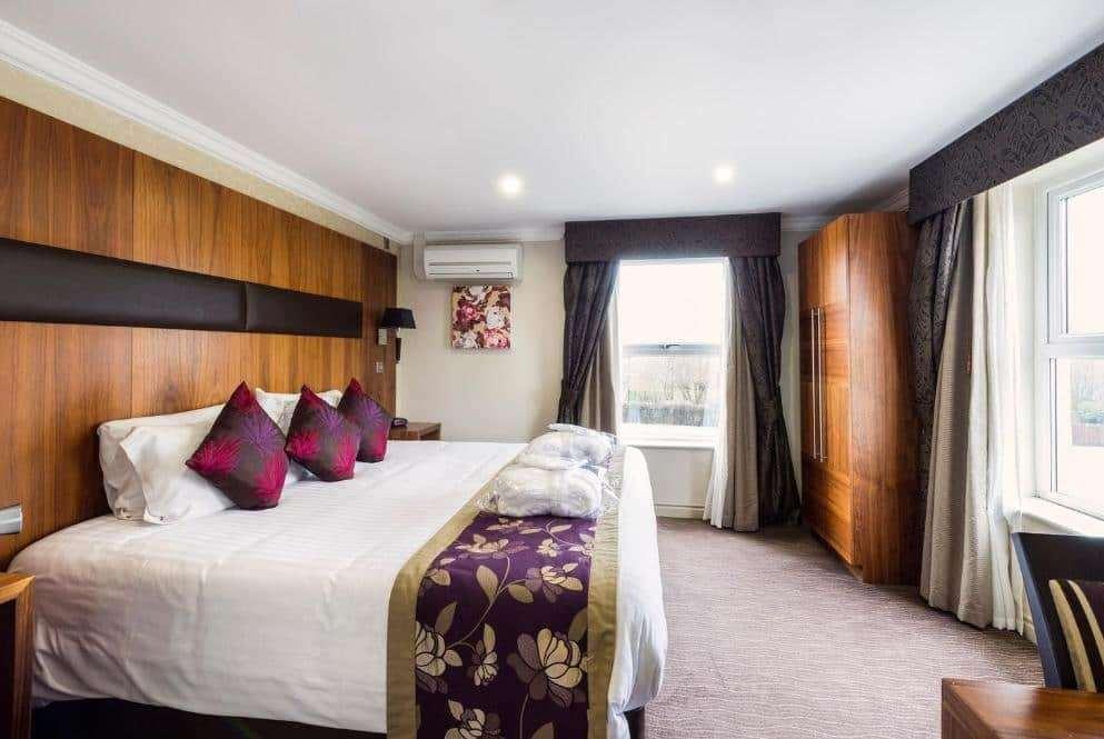 Ramada By Wyndham Cheltenham Golden Valley Quarto foto