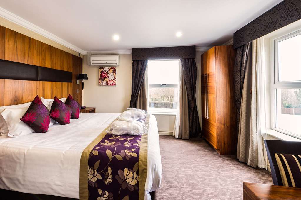 Ramada By Wyndham Cheltenham Golden Valley Quarto foto